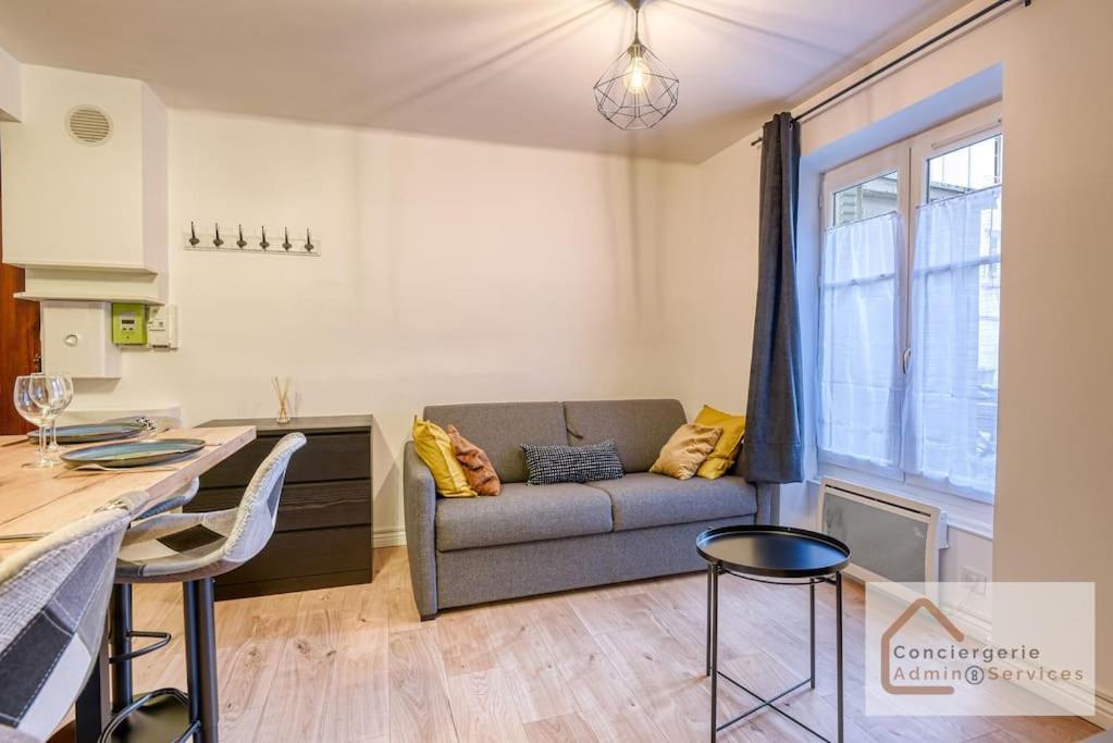 Escapade Paisible 2 A 4 Voyageurs Apartment Monplaisir ภายนอก รูปภาพ